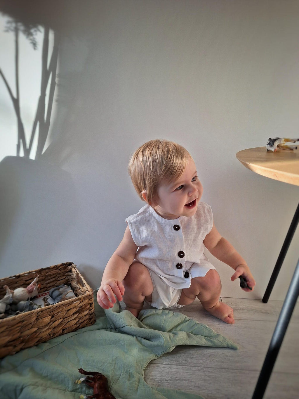 Lullowear® Handgefertigtes Baby- & Kleinkind-Set aus Naturleinen mit Ärmellosem Top und Bloomer-Hose